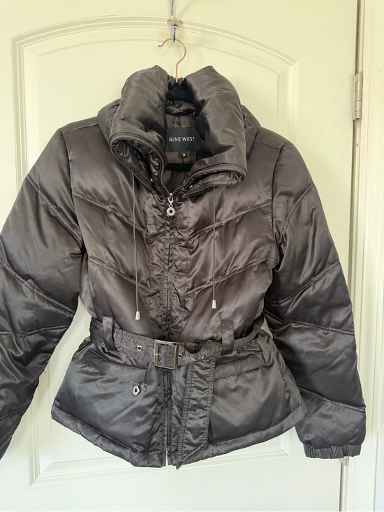 Nine West Jackets & Blazers - Nine West Women's Black Quilted Belted Puffer Coat